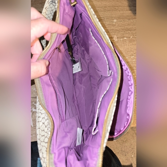 NWOT Travelon Anti Theft Crossbody Snakeskin Print Purse Hobo Handbag Travel Bag - Picture 3 of 12